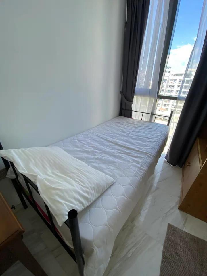 Flora Apartment Singapura Luaran gambar